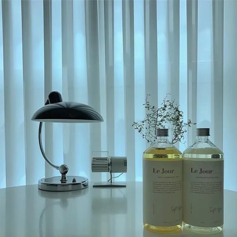 Lampe LED en fer forgé à piles - Solar Lamp avis et prix